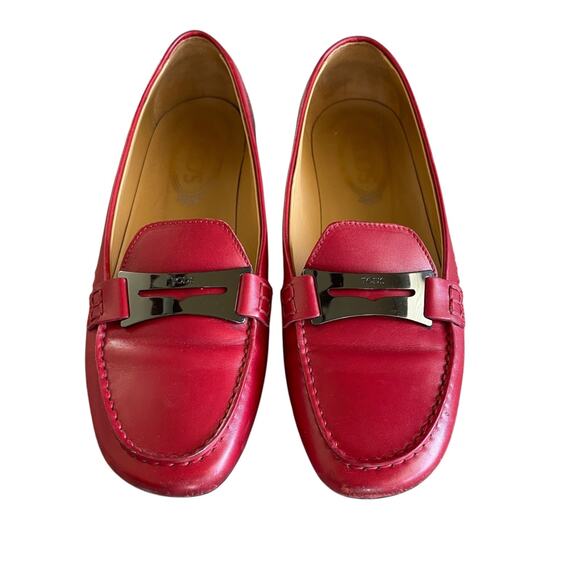 TOD'S Women's Size 39/8.5-9 Red Italian Leather Silver Logo Slip-On Penny Loafer - Picture 1 of 11